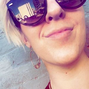 Meet your Posher, Kaitlin